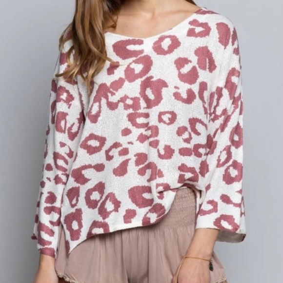 Sold POL thin sweater top - Picture 5 of 5